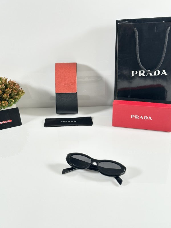 Prada_WMNS_6135_Black