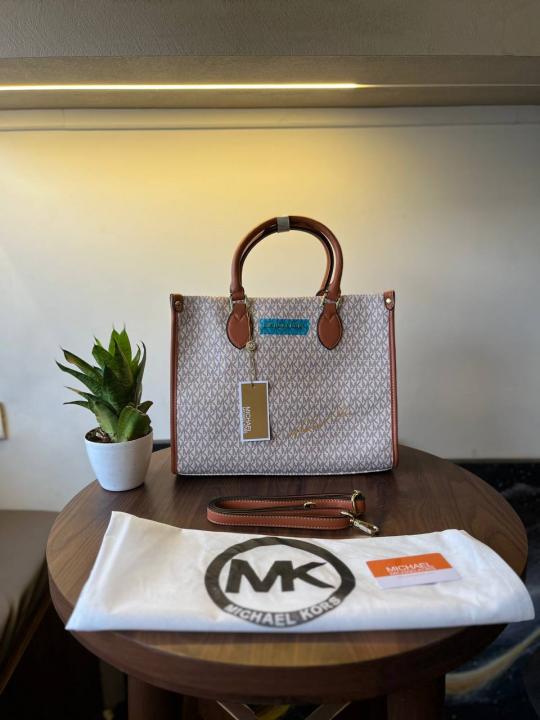 MK Signature Tote with Dustbag & Tags