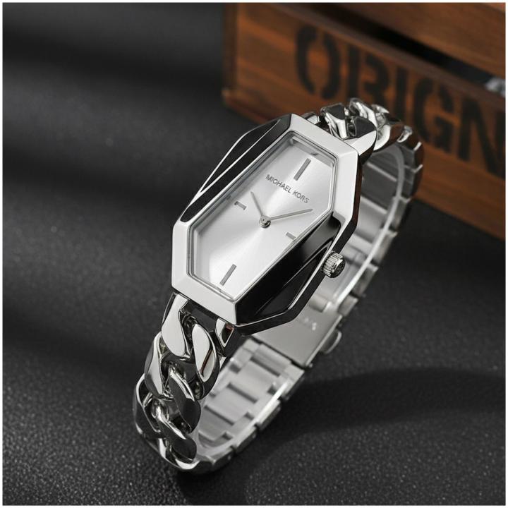 Michxel Kors Suri Silver Watch Side