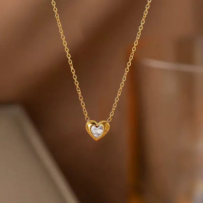 Gold Heart Zircon Pendant Necklace - 18K Gold Plated Anti-Tarnish