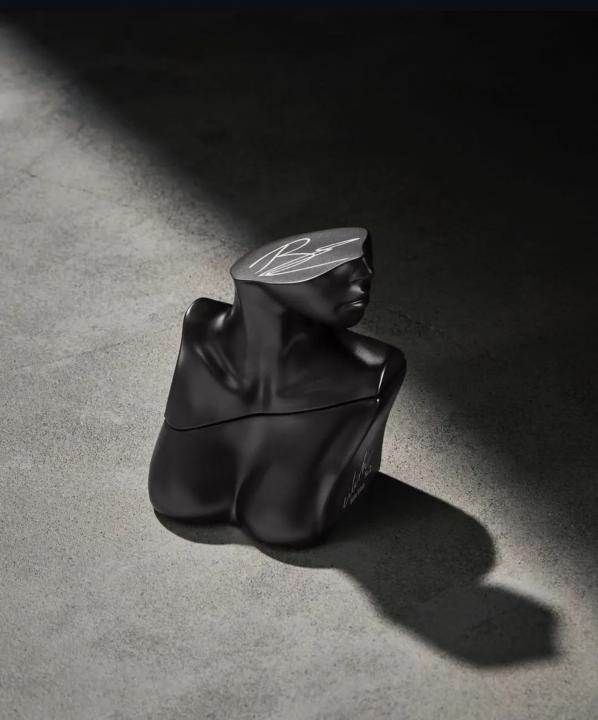 Billie Eilish Perfume Eilish Seductive  Black